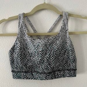 LULULEMON sports bra